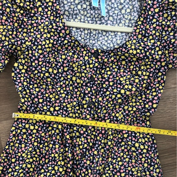 Draper James Fit and Flare Floral Dress - Picture 8 of 8